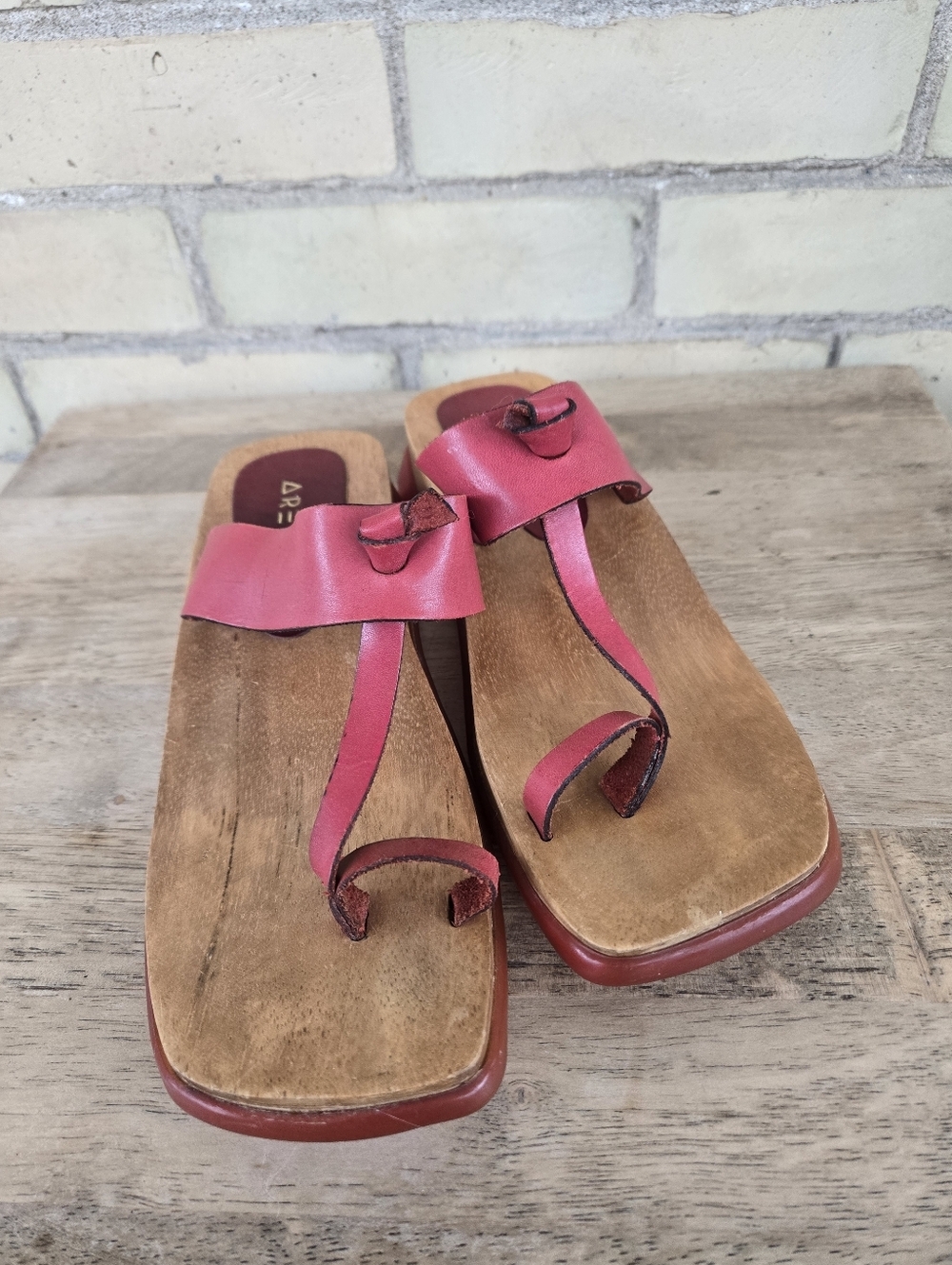 Arezzo Wood & Leather Sandals - Picture 2 of 9